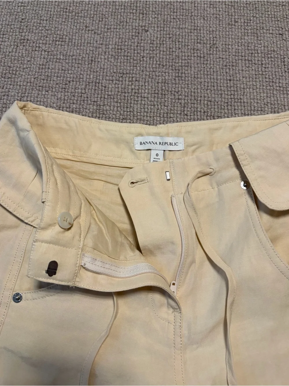 Banana Republic Linen Blend Women’s Summer Trousers (Petite 0)